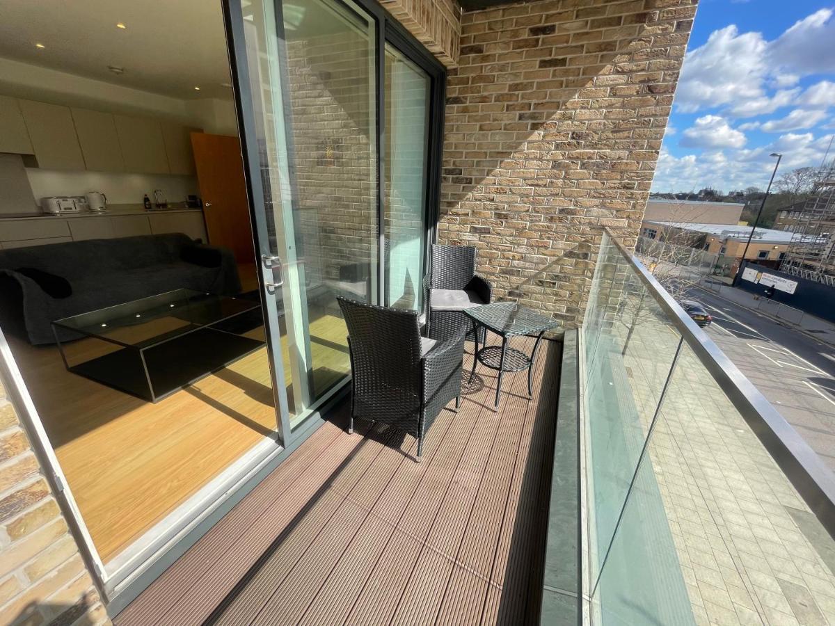 Luxury London Apartment - Steps To East Croydon Train Station 外观 照片
